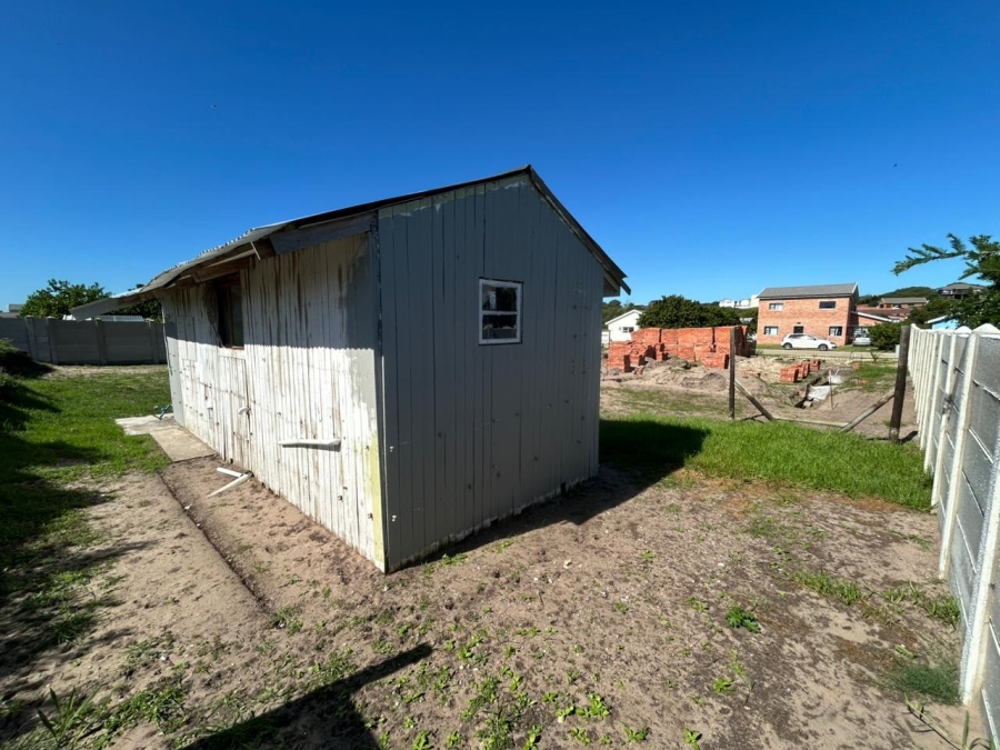 0 Bedroom Property for Sale in Paradise Beach Eastern Cape